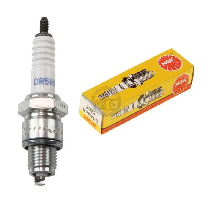 Свеча NGK DR5HS (Denso X16FS-RU) (4623)(подходит для замены свечи A7TC без вставки ввёртыша)